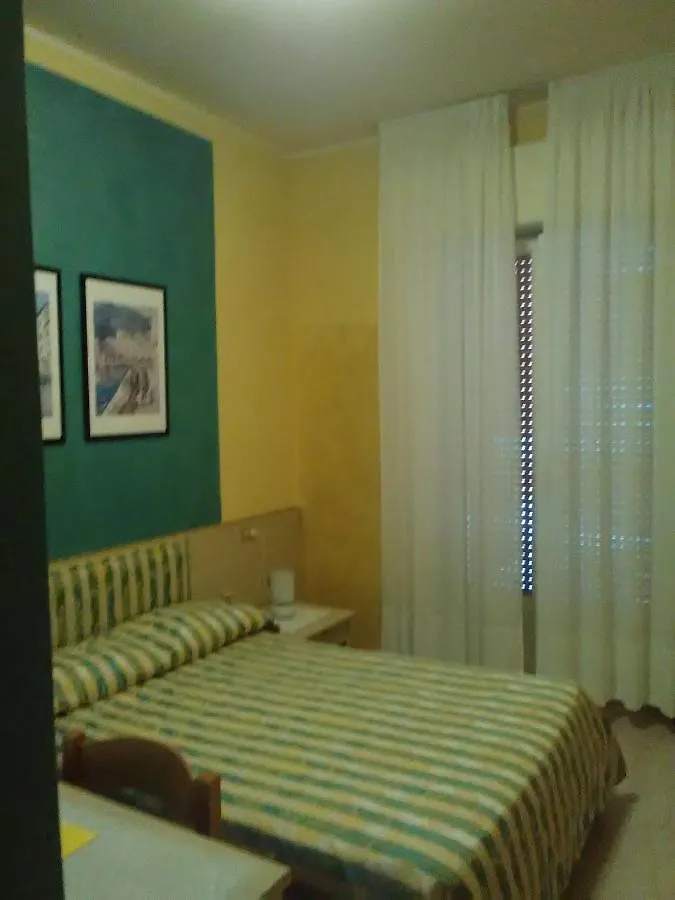**  Hotel Cristallo Peschiera del Garda Italy